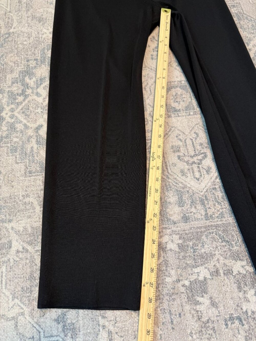 Exclusively Misook Knit Pull On Pants Medium Black Straight Leg Career Office - Picture 5 of 7